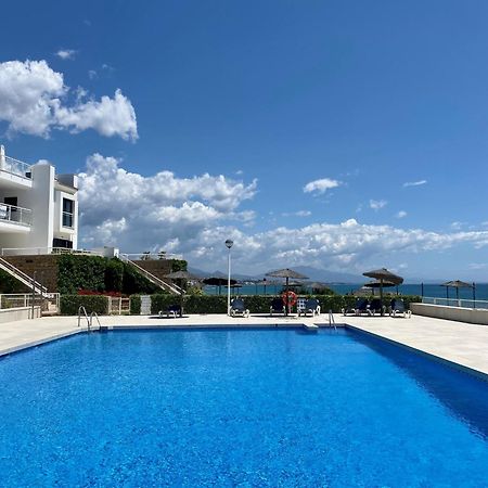 Sunshine Beach Front Complex, Wifi, Modern Casares Kültér fotó